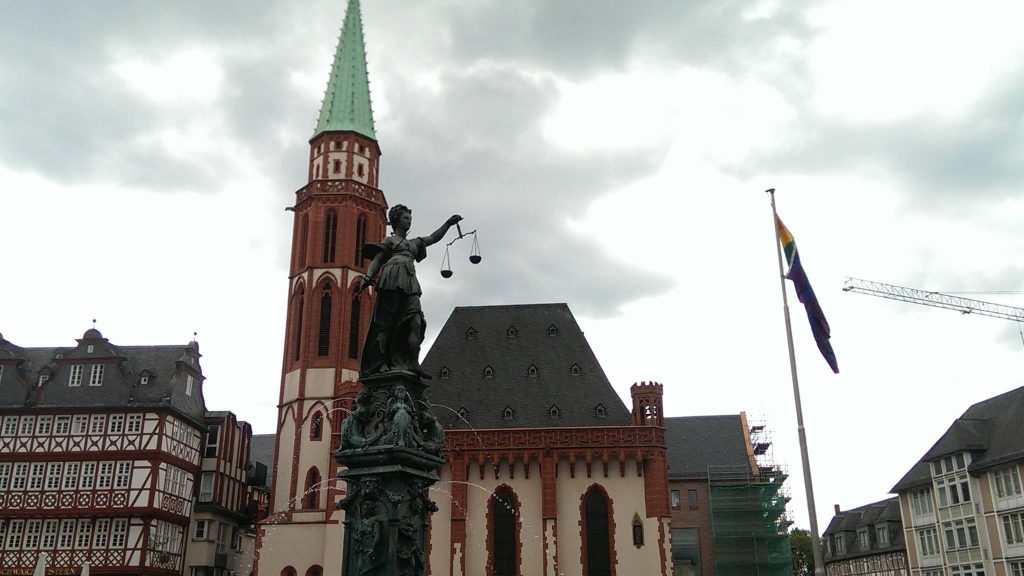 Justitia-Statue in Frankfurt