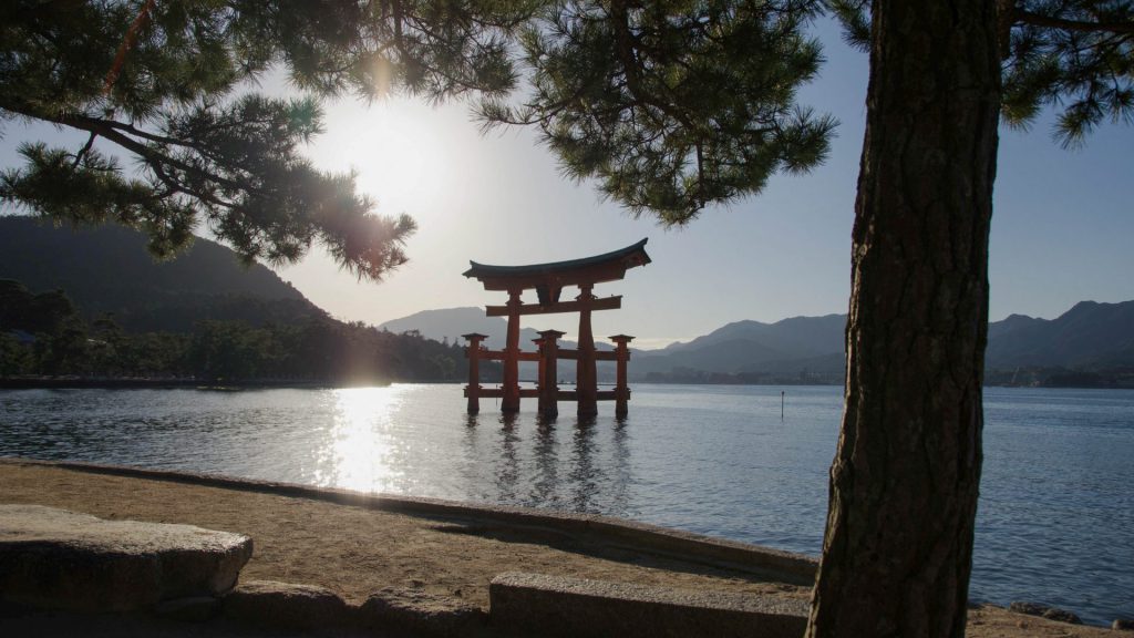 Erhabenes Toori in Miyajima Japan