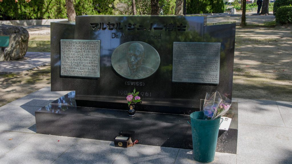 Marcel Junod Denkmal in Hiroshima Japan