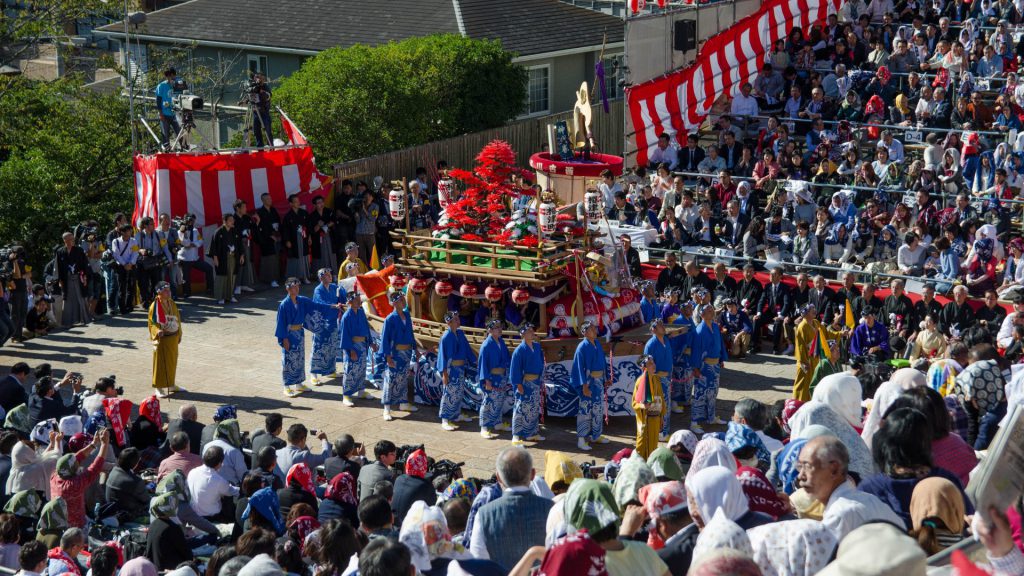 Schauspiel beim Okunchi Festival in Nagasaki Japan