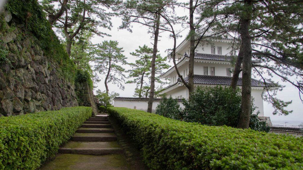 Aussengelaende des Shimabara Schloss in Japan